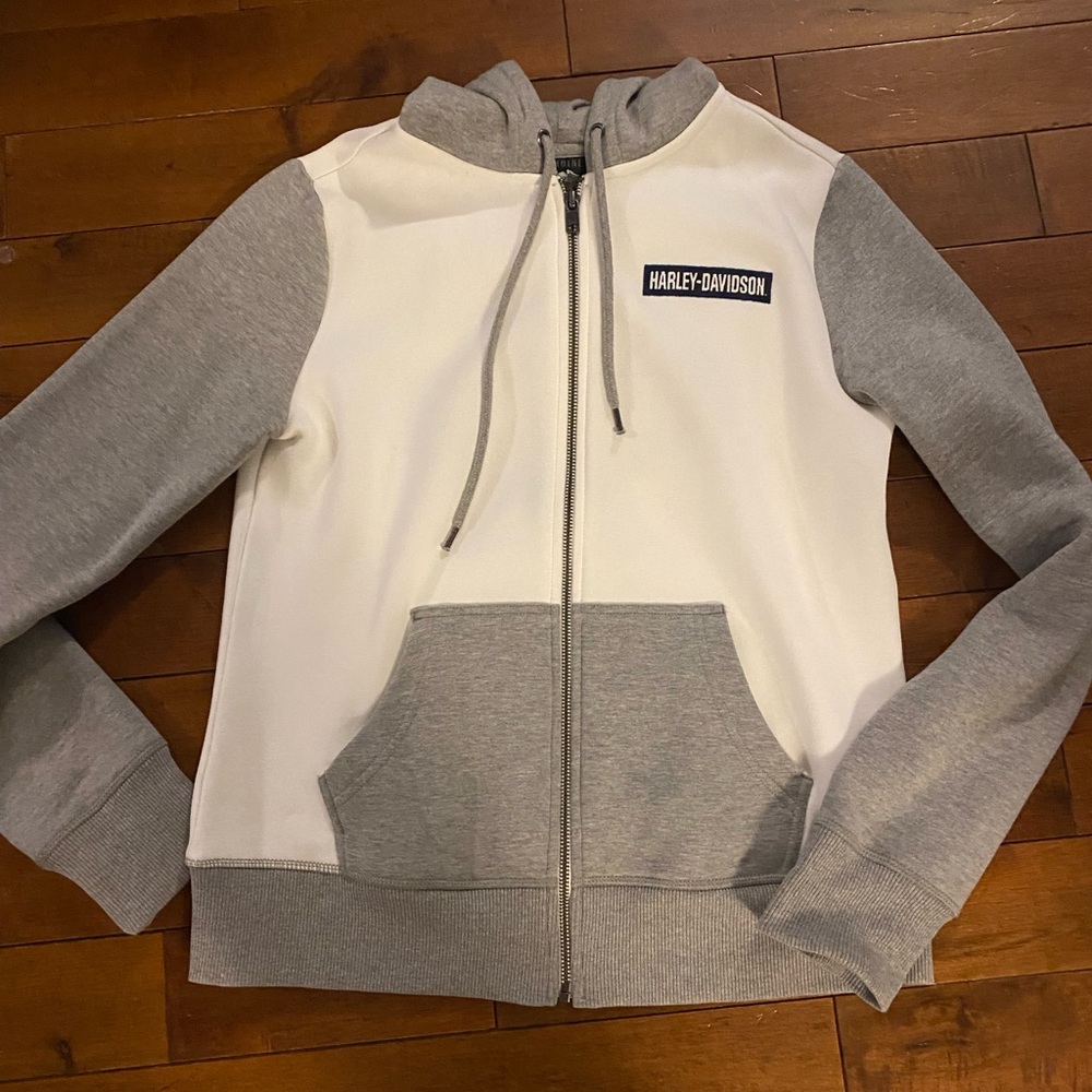 Women’s Harley Davidson zip up hoodie size Medium